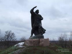 Памятник князю Святославу